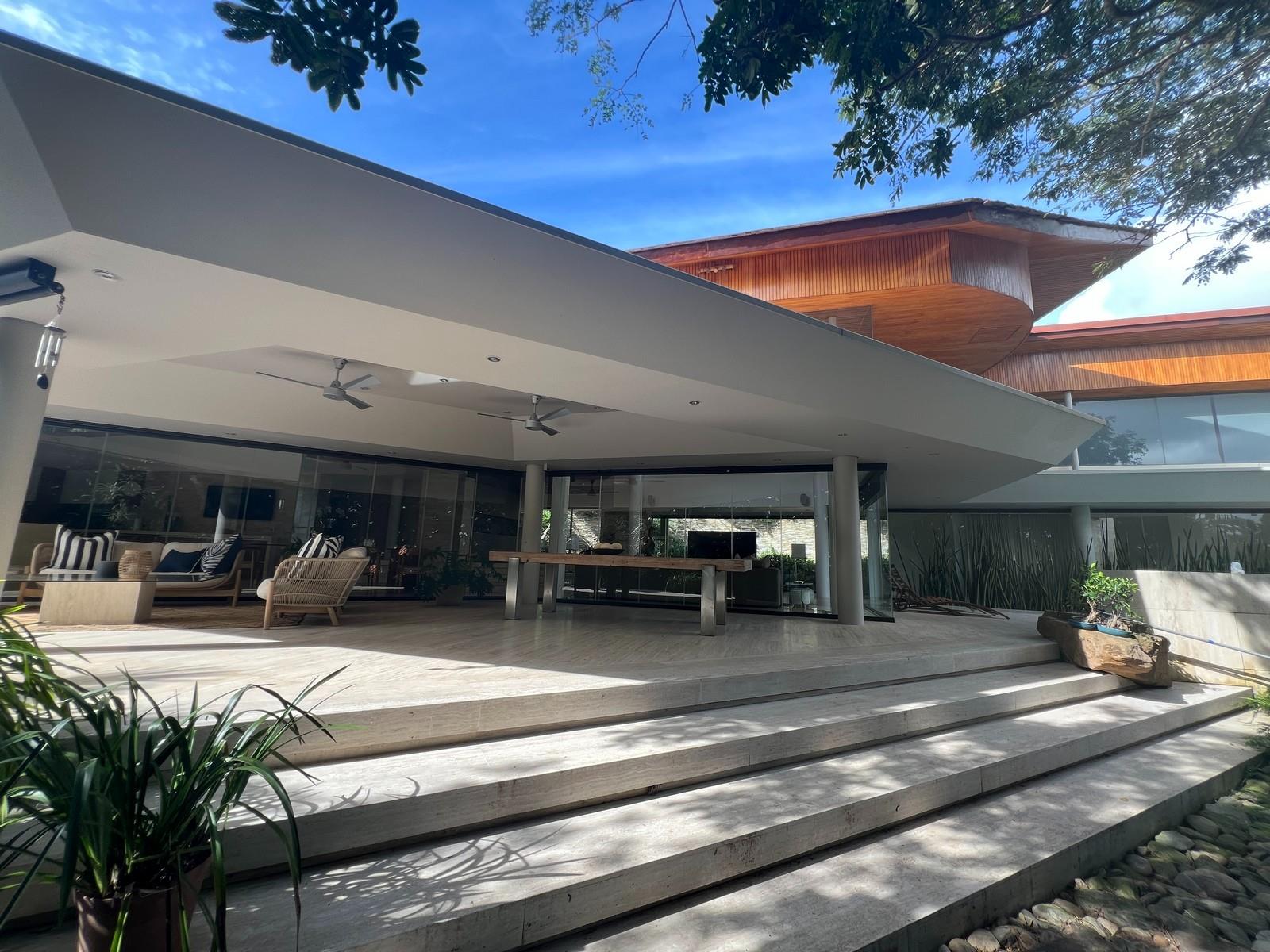 Architectural Masterpiece-Zimbali Single Floor Living