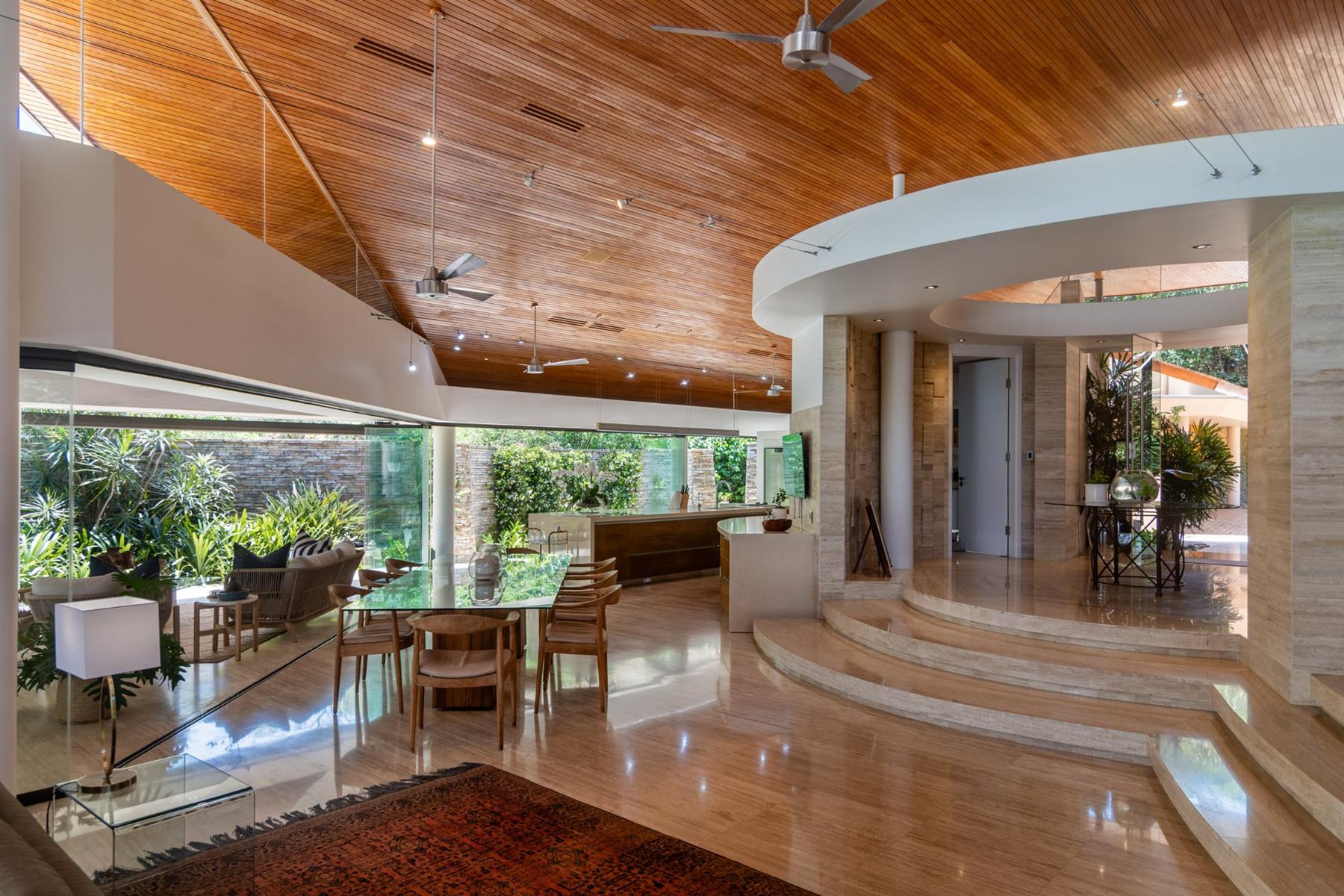 Architectural Masterpiece-Zimbali Single Floor Living