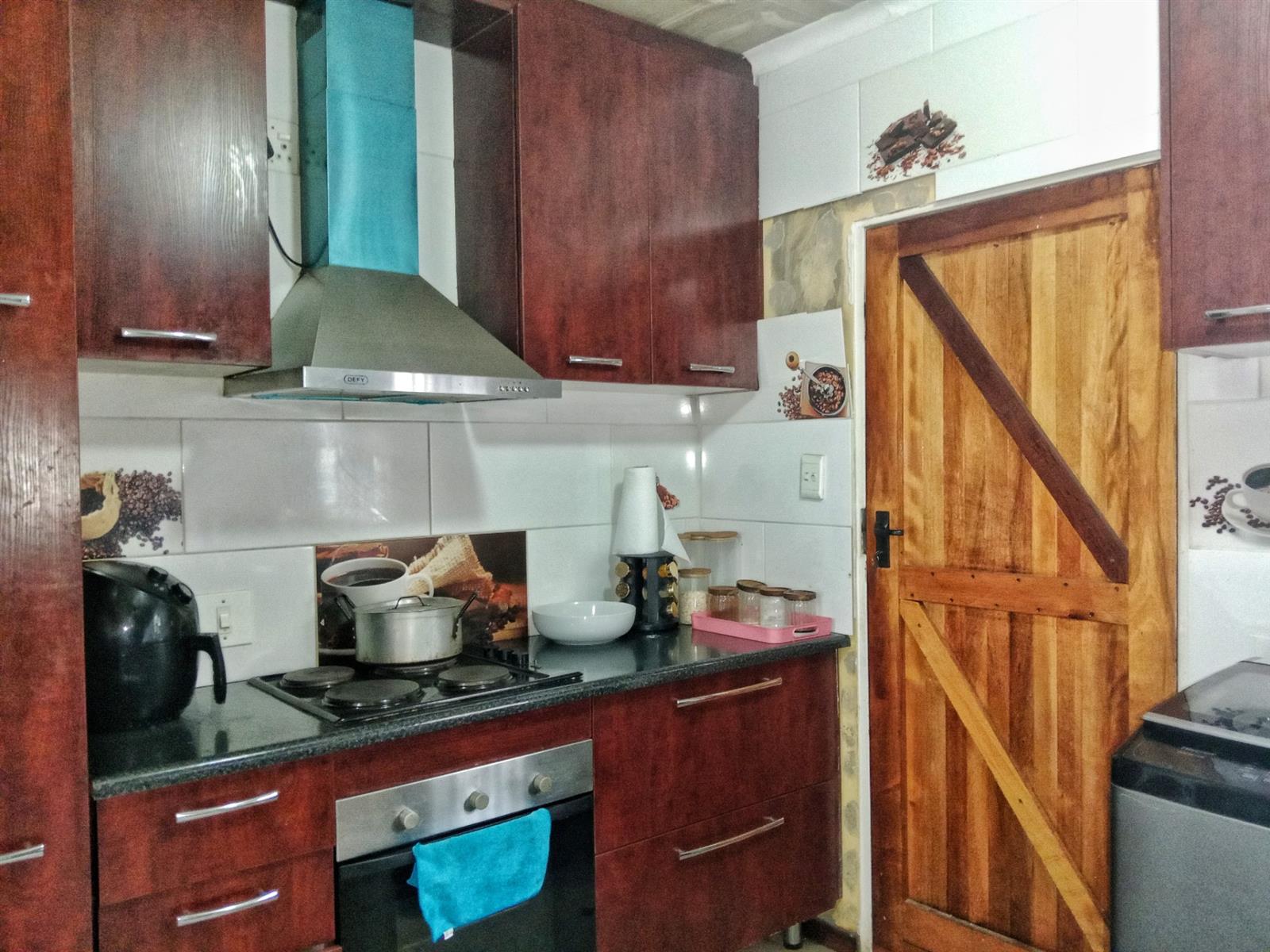 House for rent in Nkwe Country Estate, Rosslyn, Akasia, 45 m²