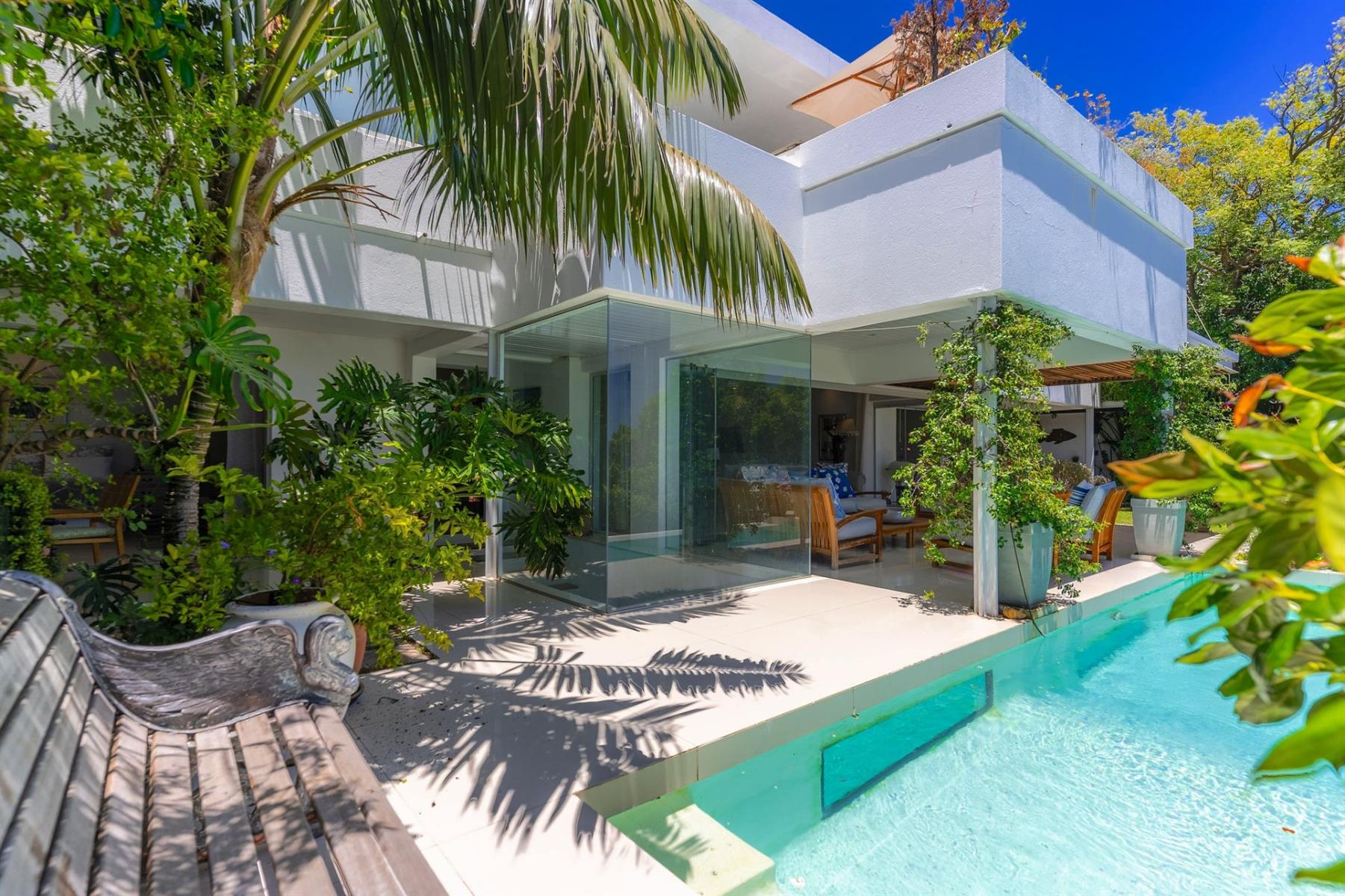 A serene coastal sanctuary perched in one of Camps Bay’s most exclusive elevated positions.
