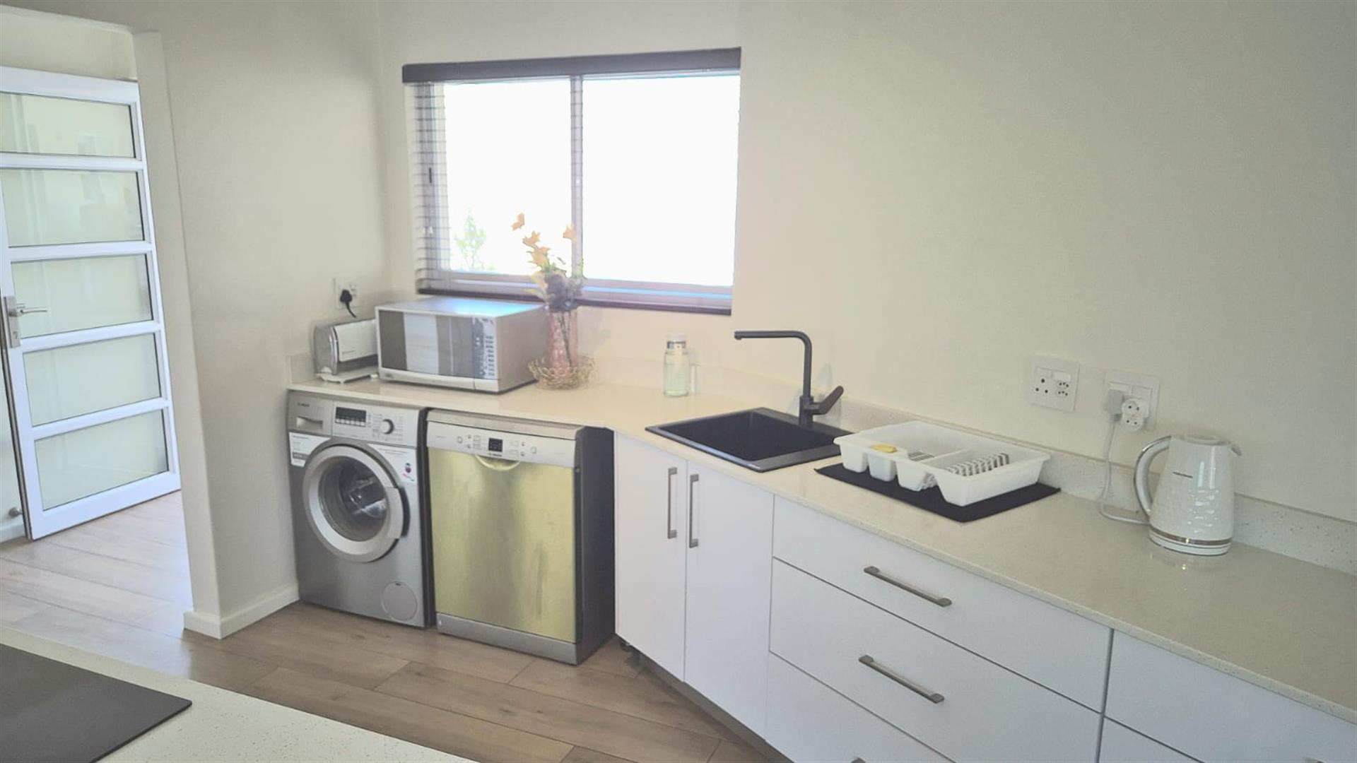 Modern Renovated 2-Bedroom Apartment with Sea Views | Ideal Short or Long-Term Rental Investment