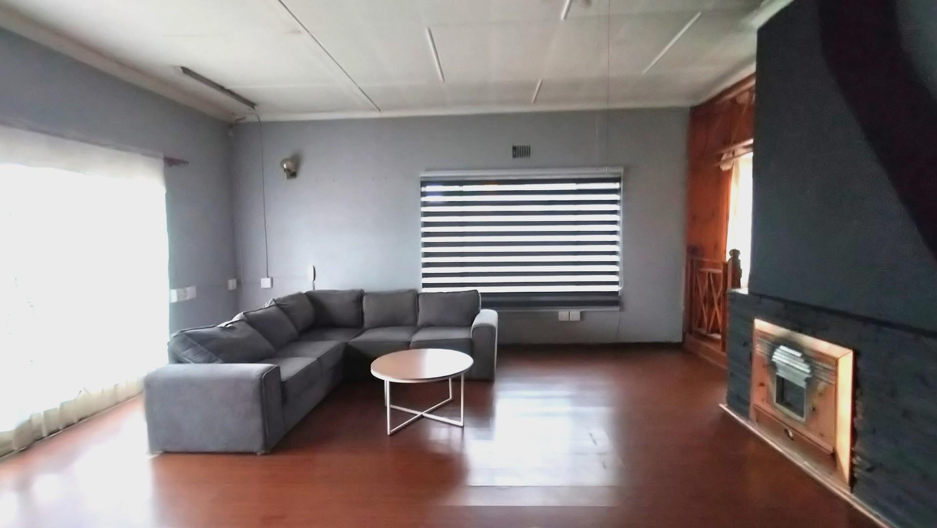Spacious family home with workshop in sought after neighbourhood