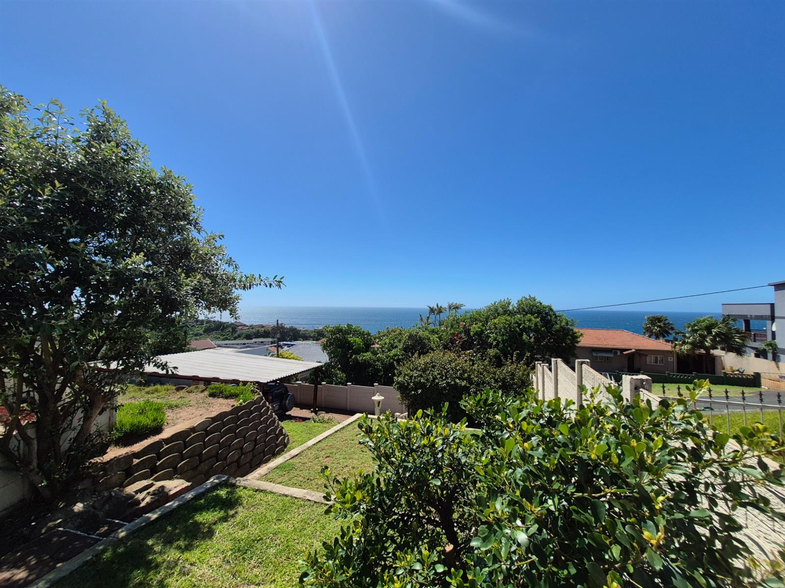 Location and Space all in one Home For Sale Maxwell Ave, Bluff, Durban.