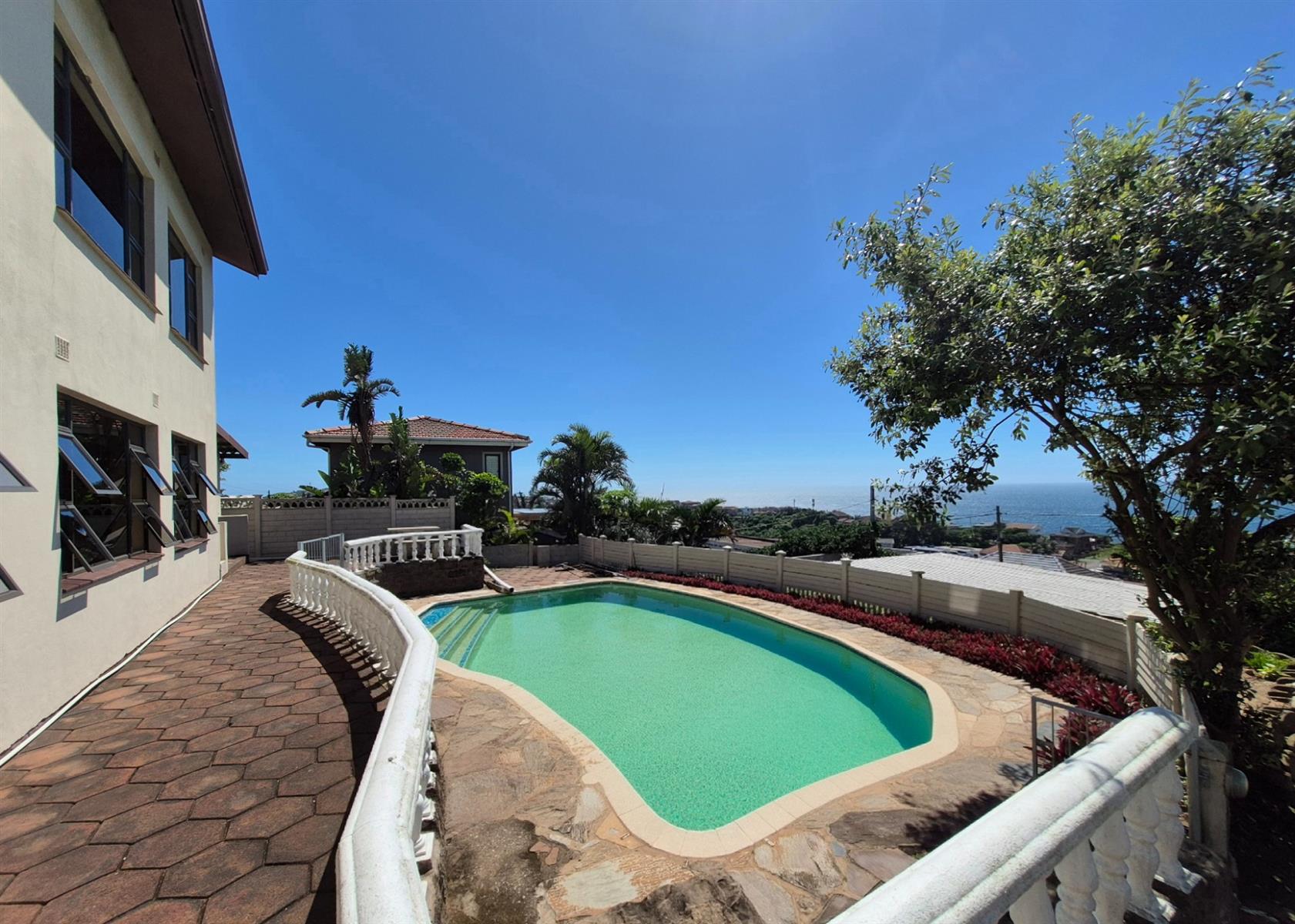Location and Space all in one Home For Sale Maxwell Ave, Bluff, Durban.