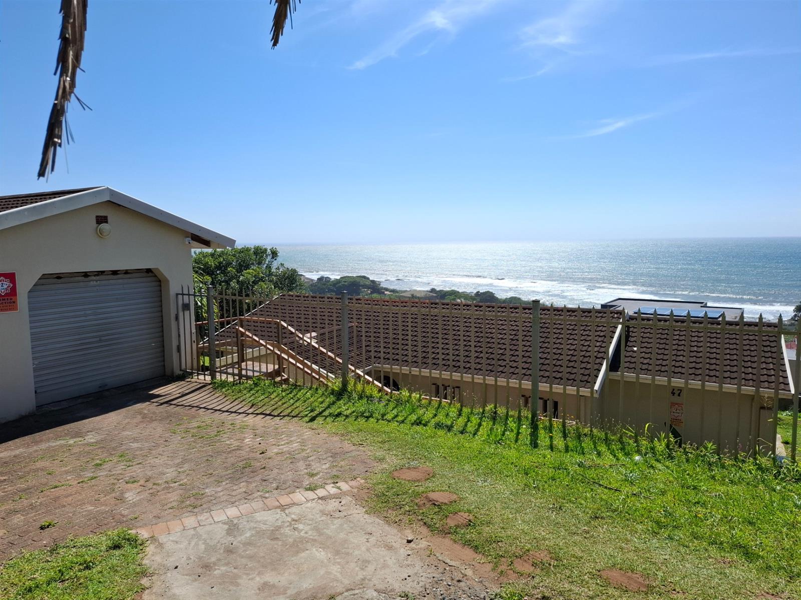 House For Sale in Oslo Beach, Port Shepstone, KwaZulu Natal