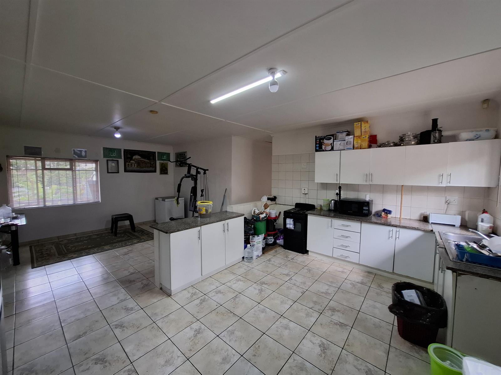 Spacious House For Sale in Marburg, Port Shepstone, KwaZulu Natal