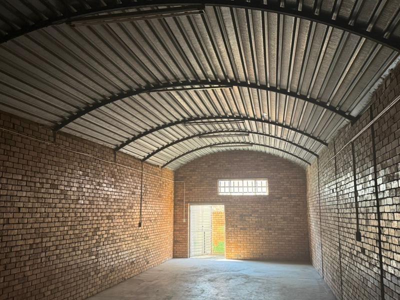 Commercial Property To Rent in Vaalbank, Middelburg