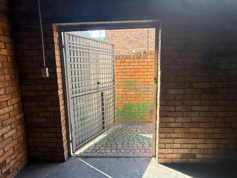Commercial Property To Rent in Vaalbank, Middelburg