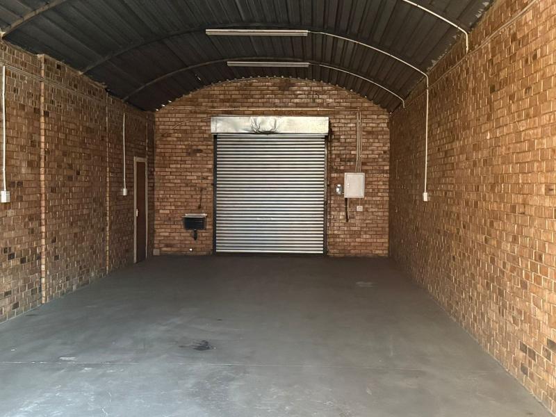 Commercial Property To Rent in Vaalbank, Middelburg
