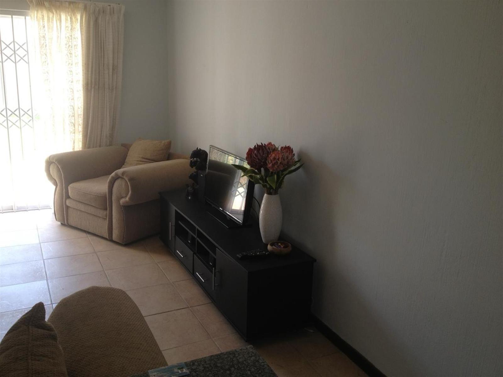 Apartment for sale in Beacon Bay, East London