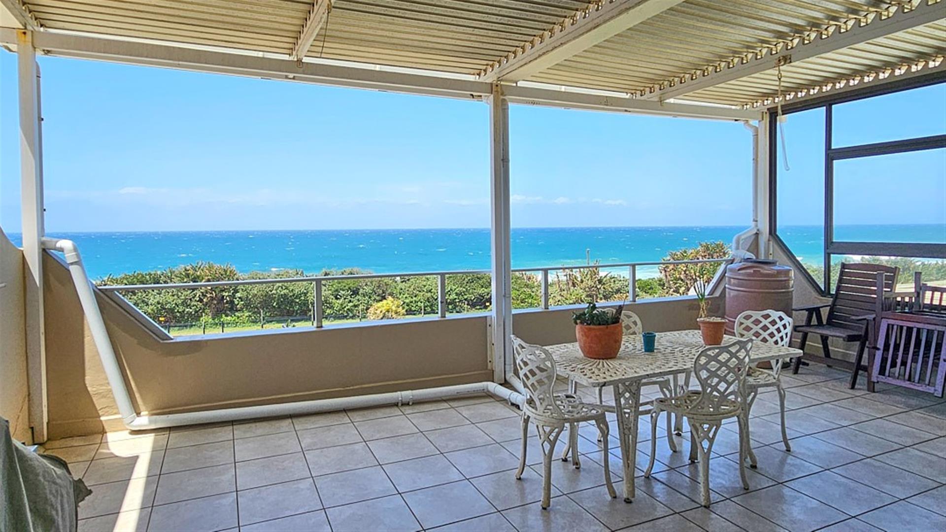 Apartment For Sale in Manaba Beach, Margate, KwaZulu Natal