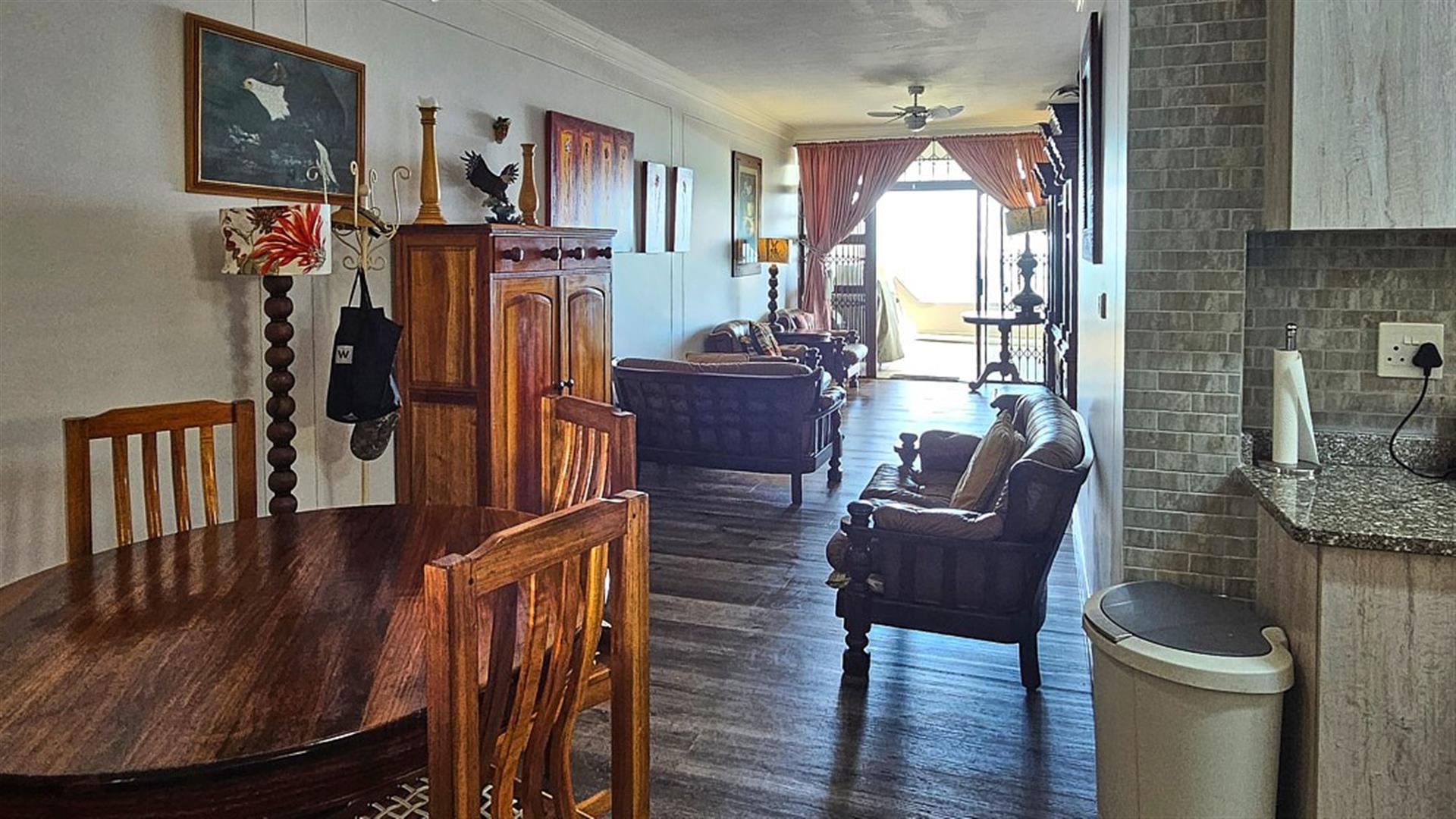 Apartment For Sale in Manaba Beach, Margate, KwaZulu Natal