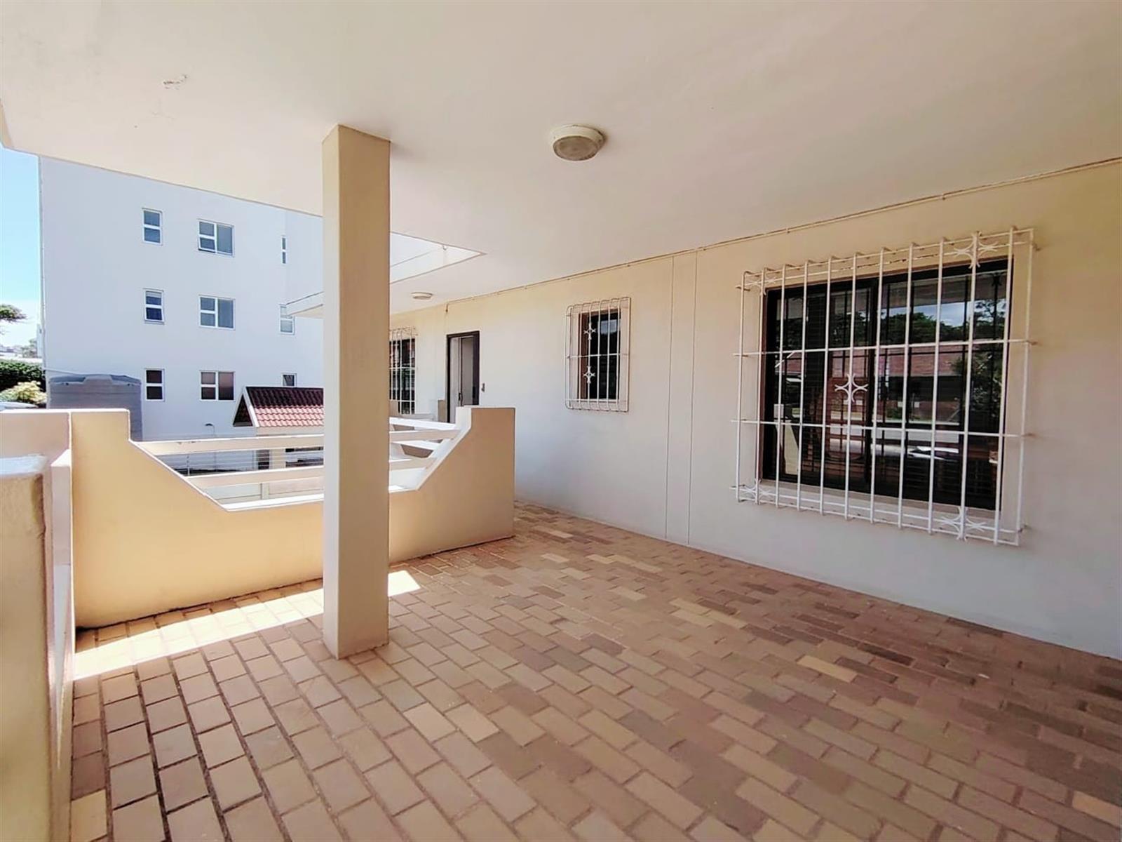 SPACIOUS FURNISHED APARTMENT TO RENT (Reduced)