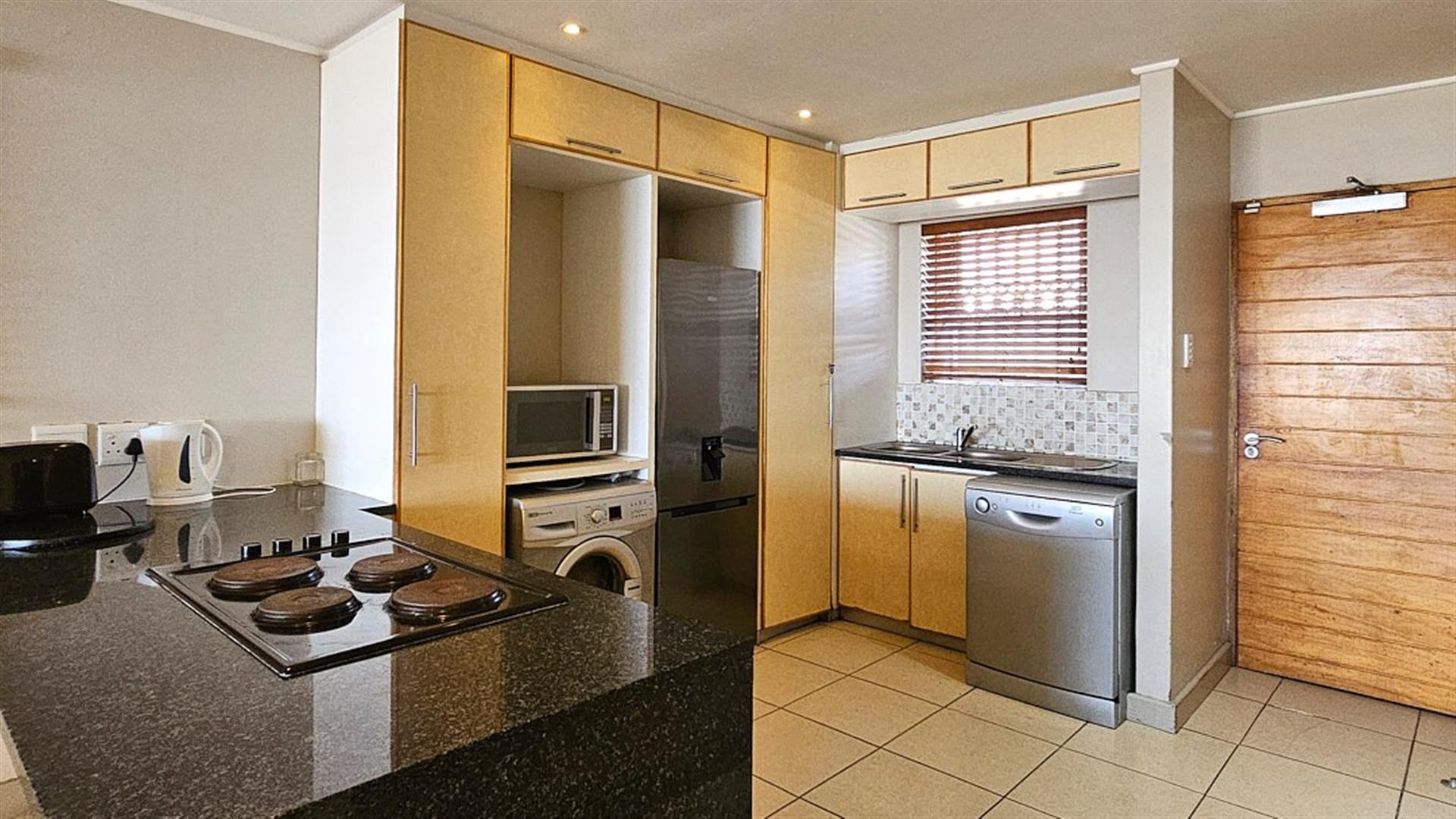 Spacious 3 Bedroom with Sea Views