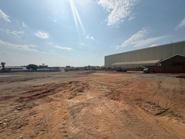Industrial Property To Rent in Vaalbank, Middelburg