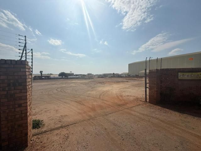 Industrial Property To Rent in Vaalbank, Middelburg