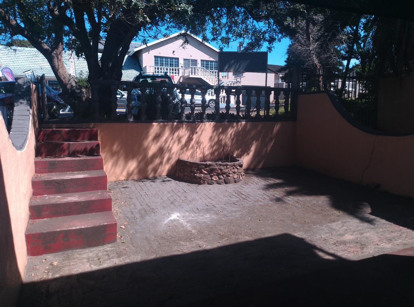 Townhouse To Rent in Port Edward KwaZulu Natal