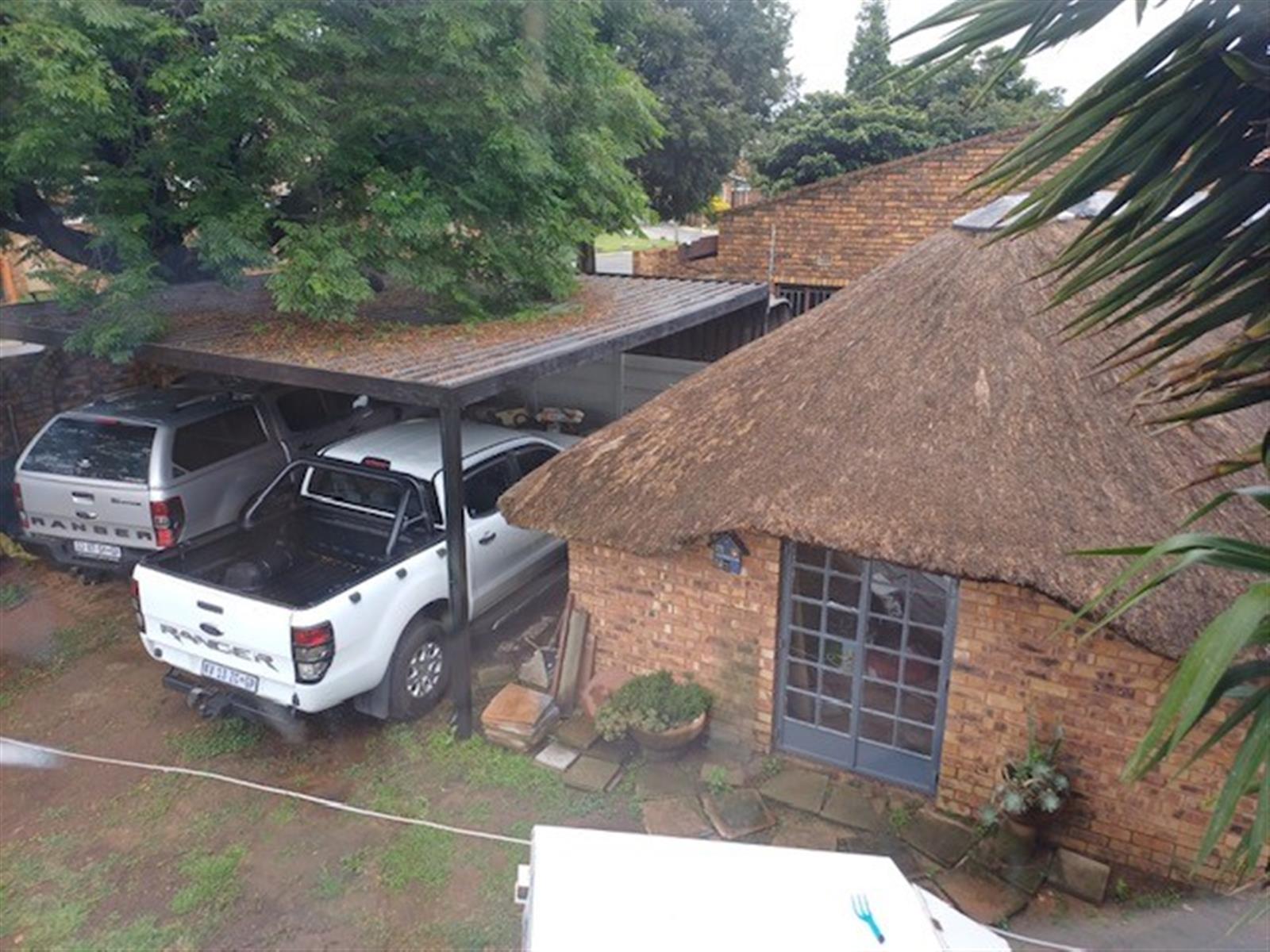 Well Maintained Large Family Home for Sale
