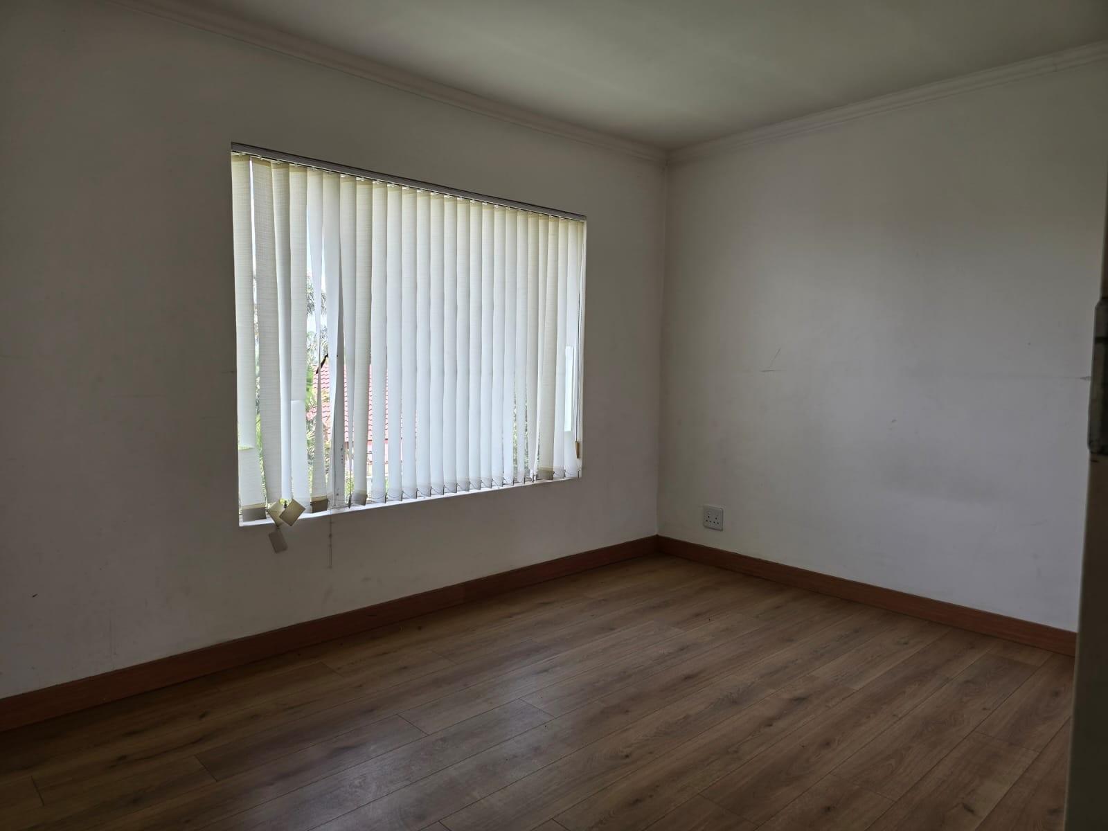 Secure Modern Apartment for sale in Glen Marais