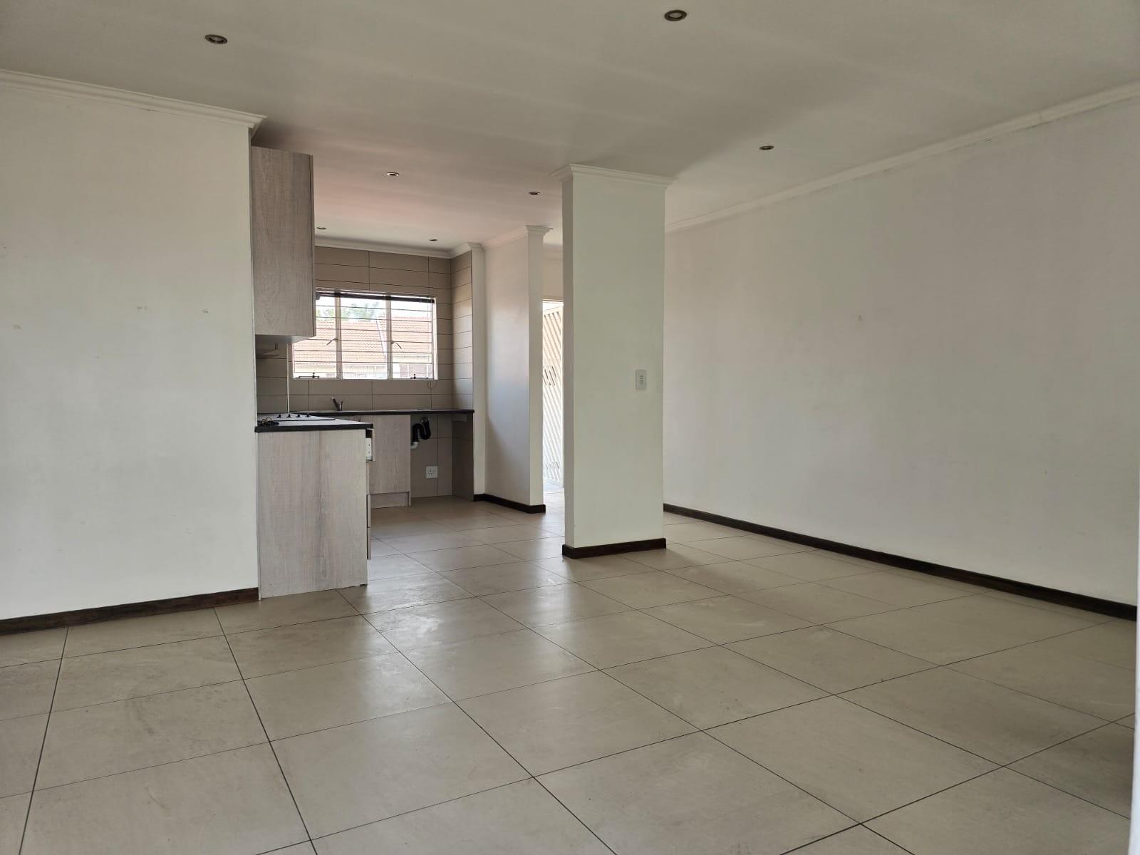 Secure Modern Apartment for sale in Glen Marais