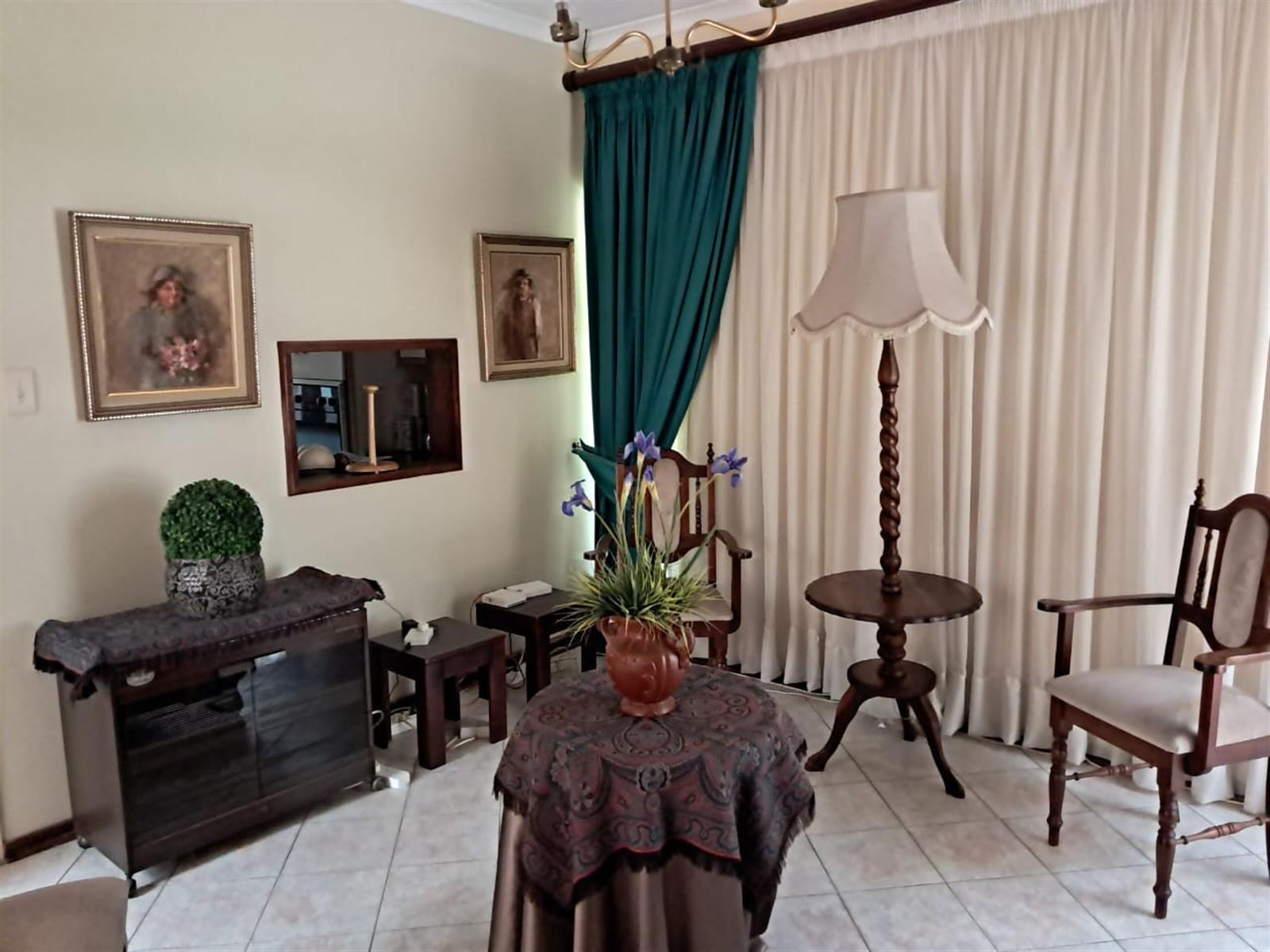 Stunning 4 bedroom family house for sale in Wonderboom