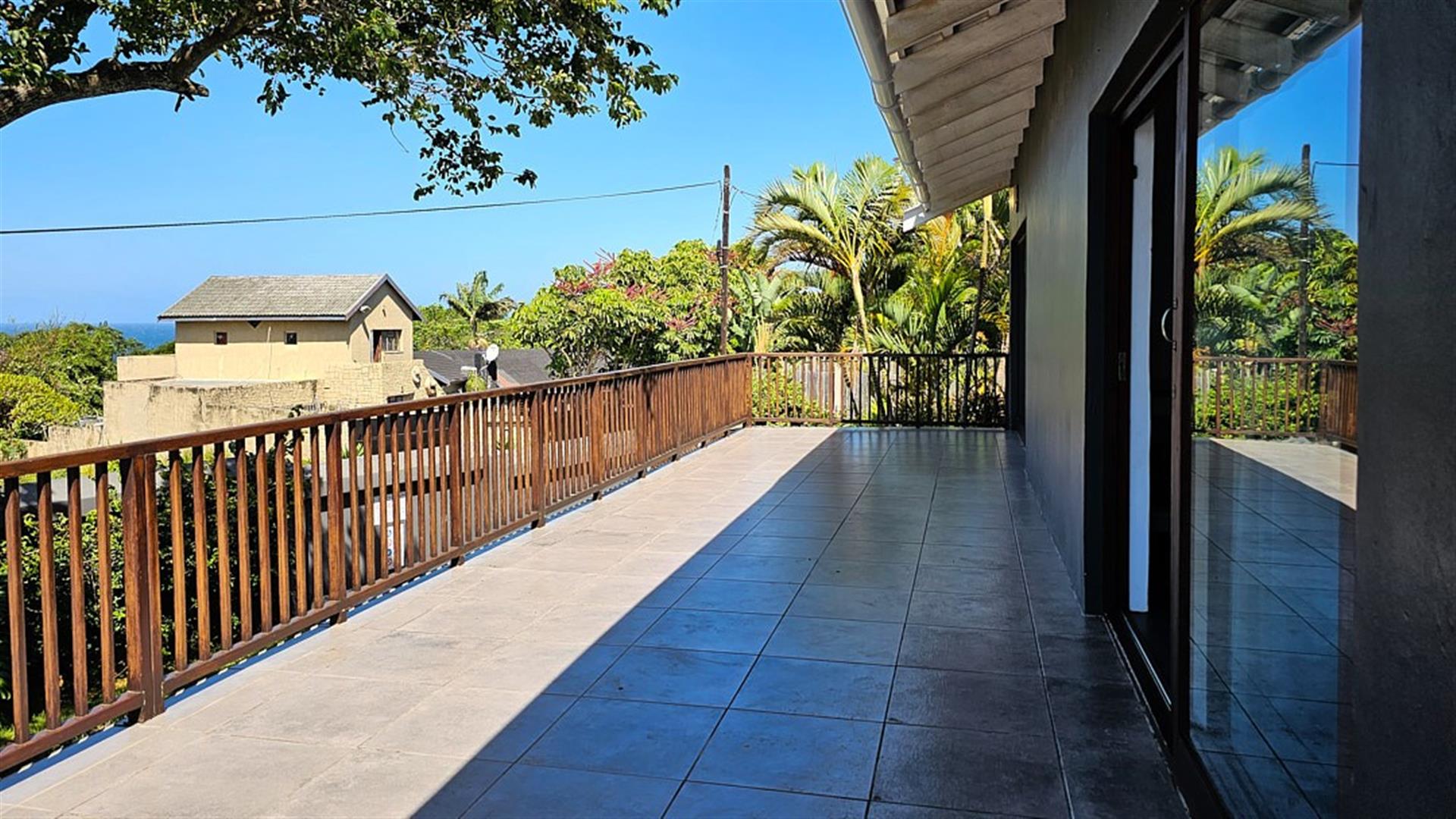 House (4 Apartments) For Sale in Ramsgate, KwaZulu Natal