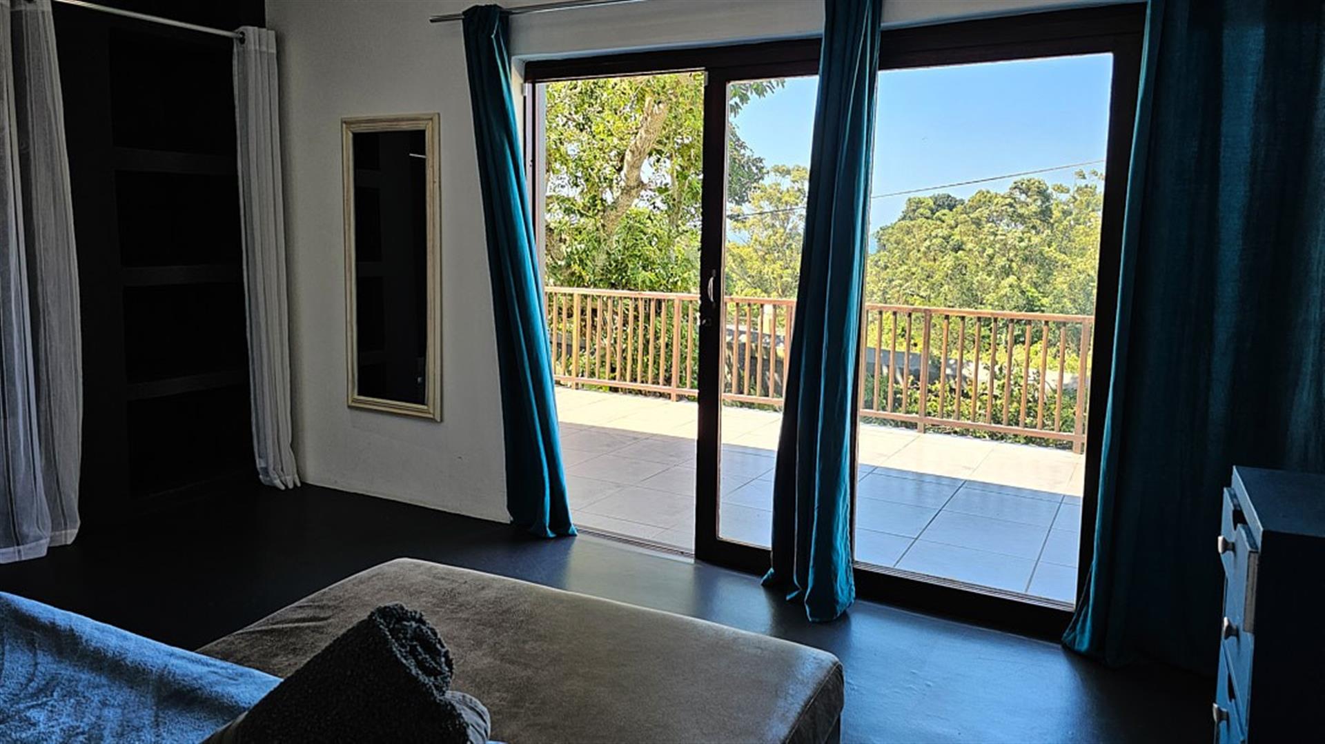 House (4 Apartments) For Sale in Ramsgate, KwaZulu Natal