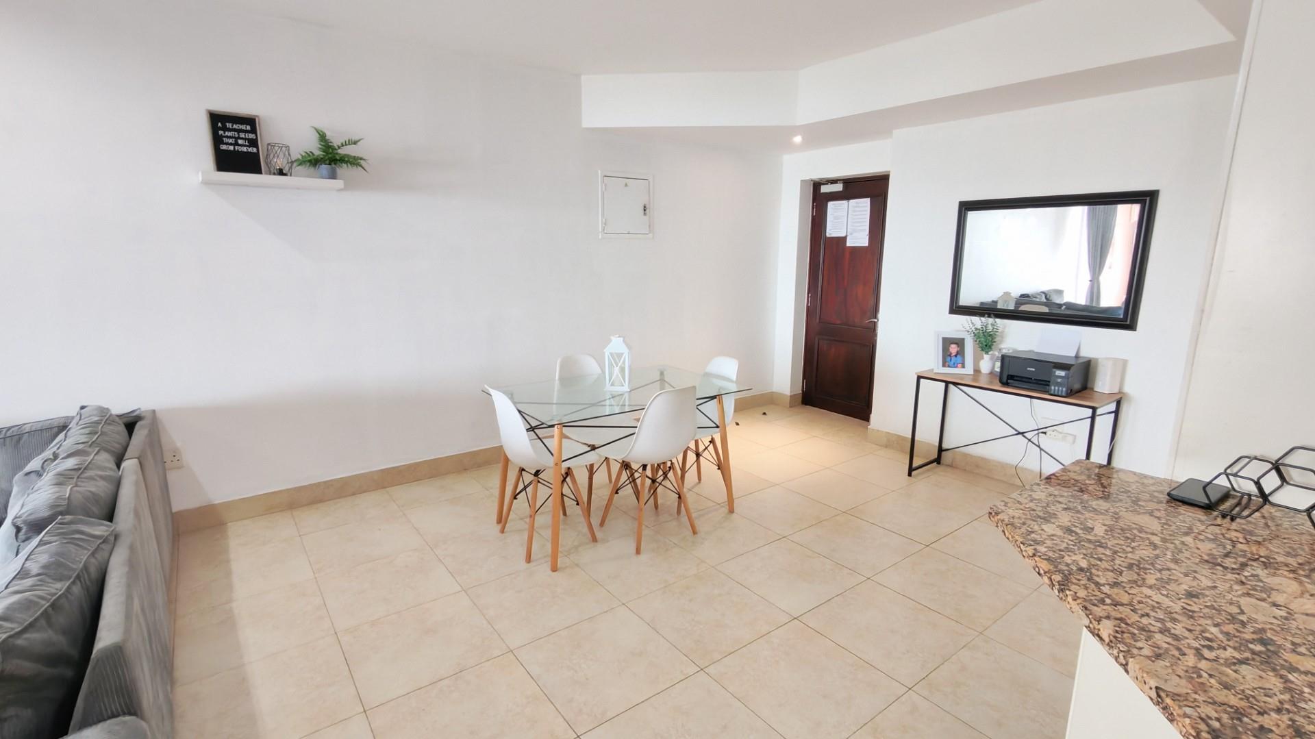 Beachfront 3 bedroom Apartment For Sale in Shelly Beach, KwaZulu Natal
