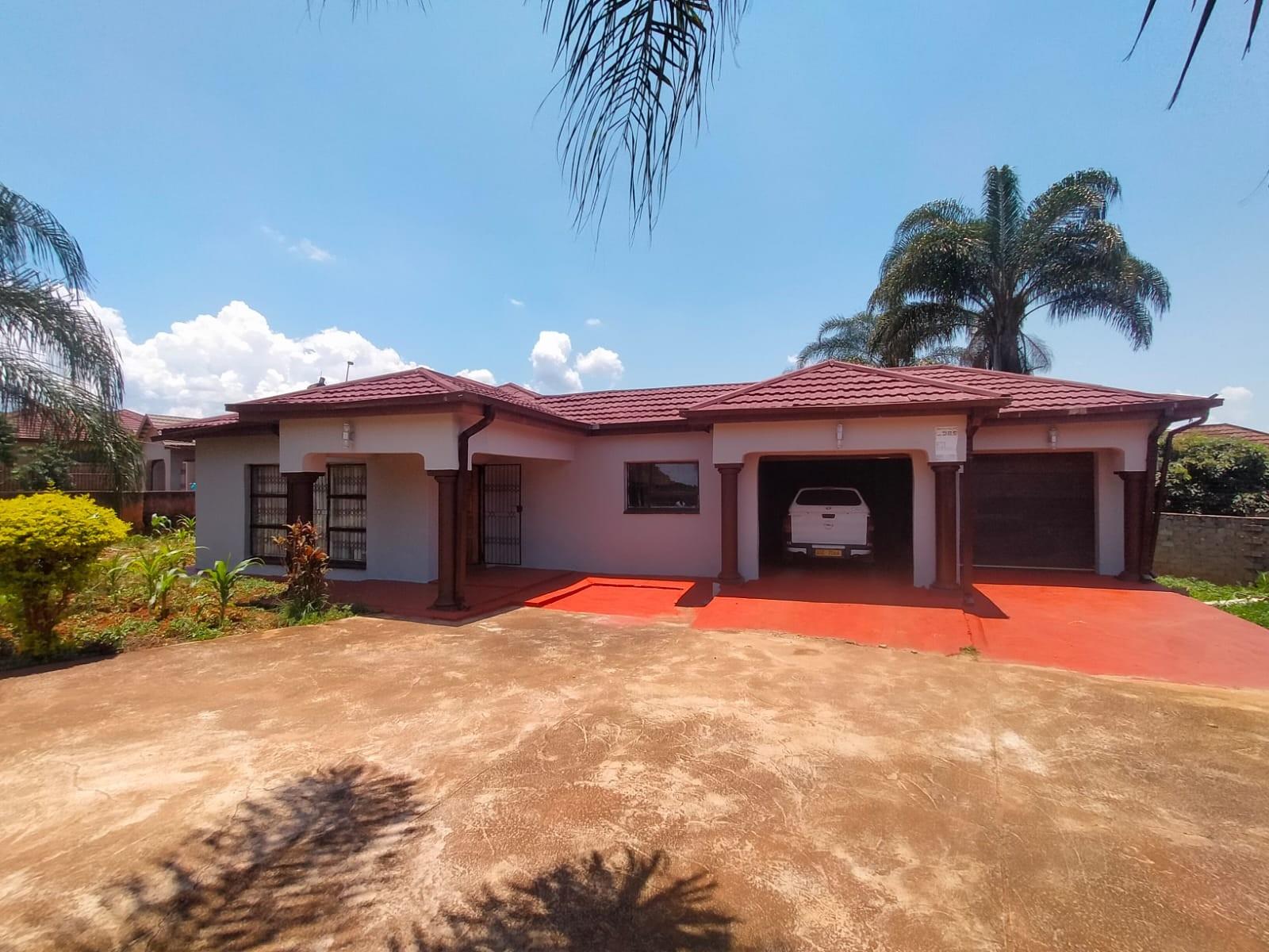 House For Sale in Thohoyandou Makwarela Ext 3