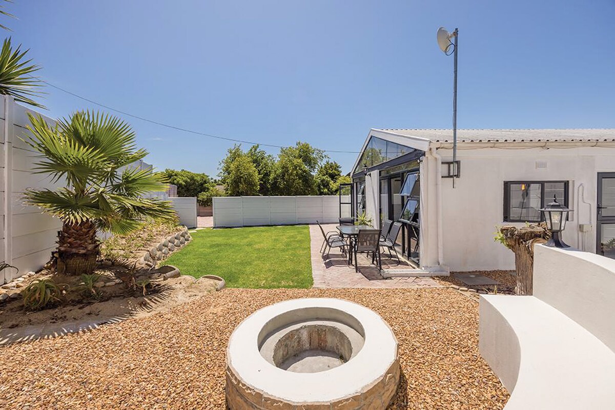 House in Table View for Daily Rental