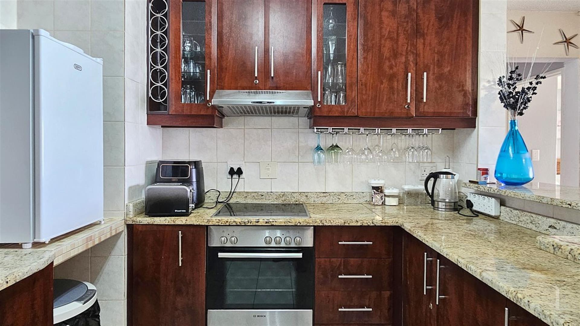 Luxury 3 Bedroom Apartment in Uvongo
