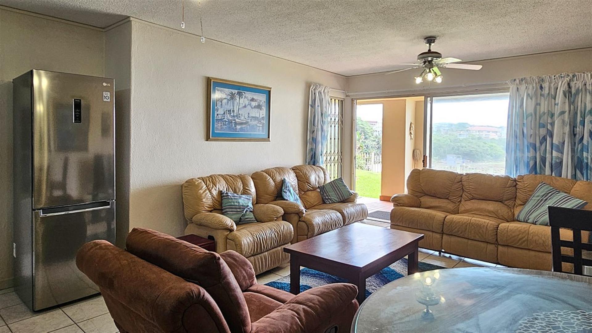 Luxury 3 Bedroom Apartment in Uvongo