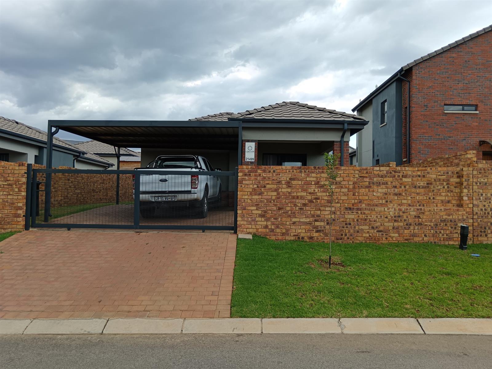 3 Bedroom House For Sale in Cosmo City, Lion Pride Estate, Roodepoort