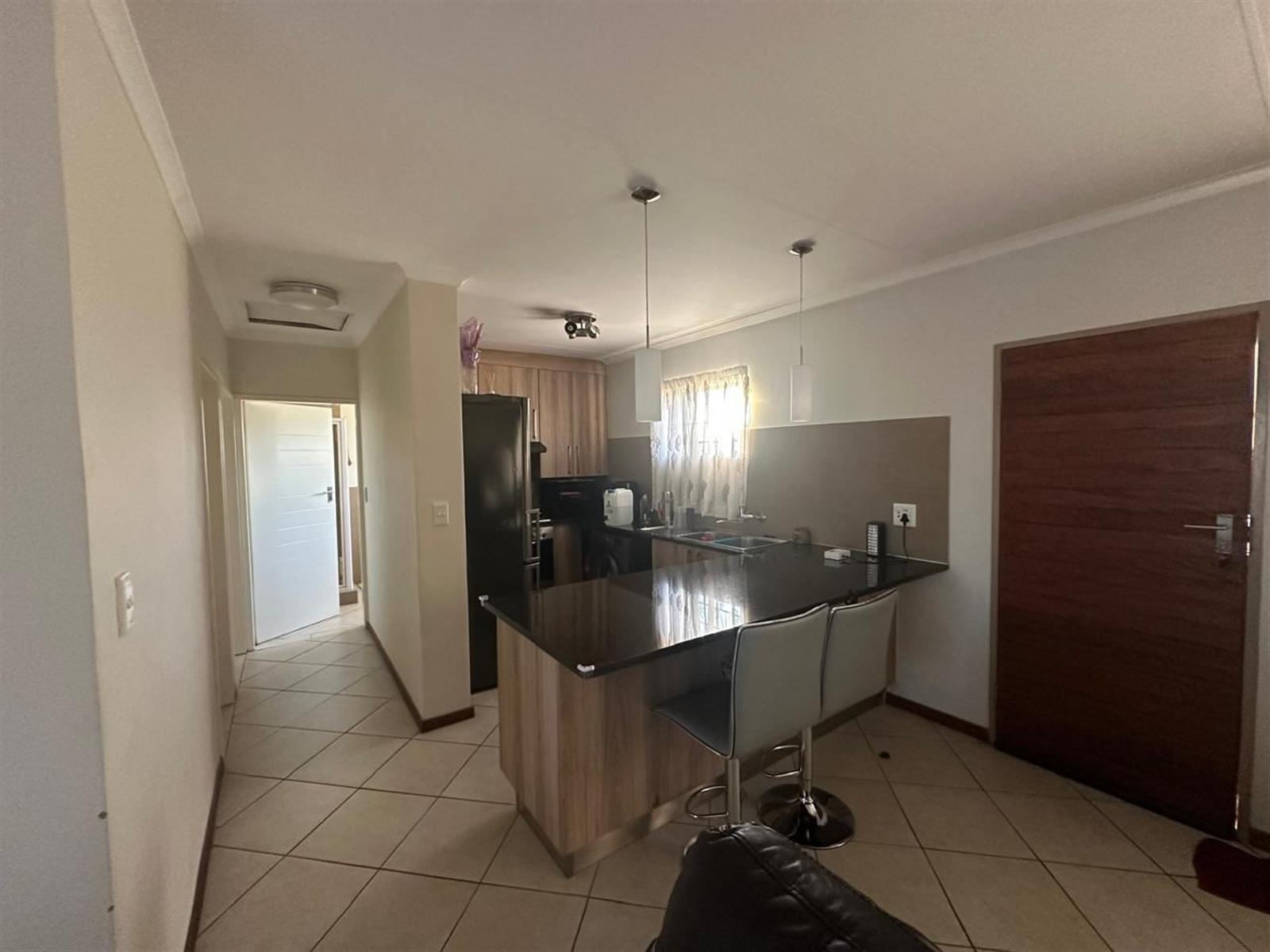 Apartment For Sale in Monavoni, Centurion