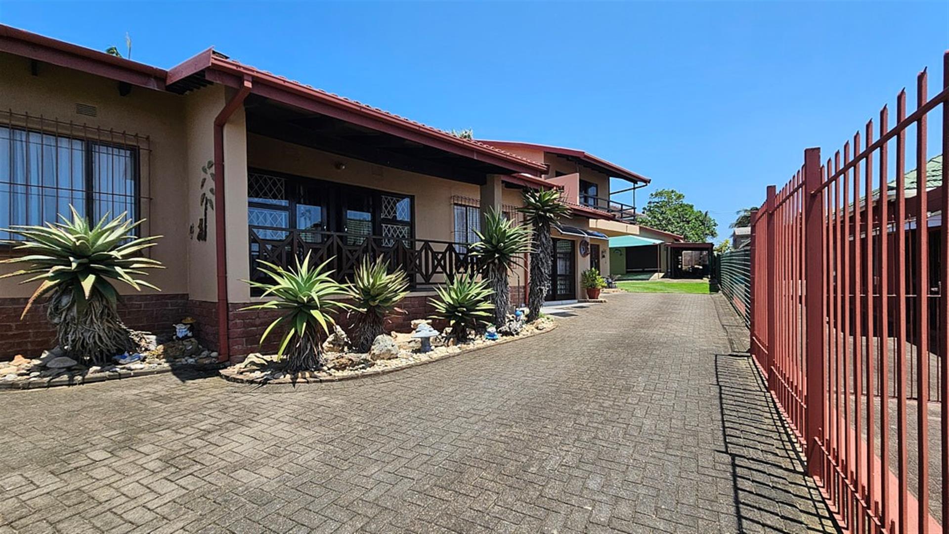 House For Sale in Manaba Beach, Margate, KwaZulu Natal