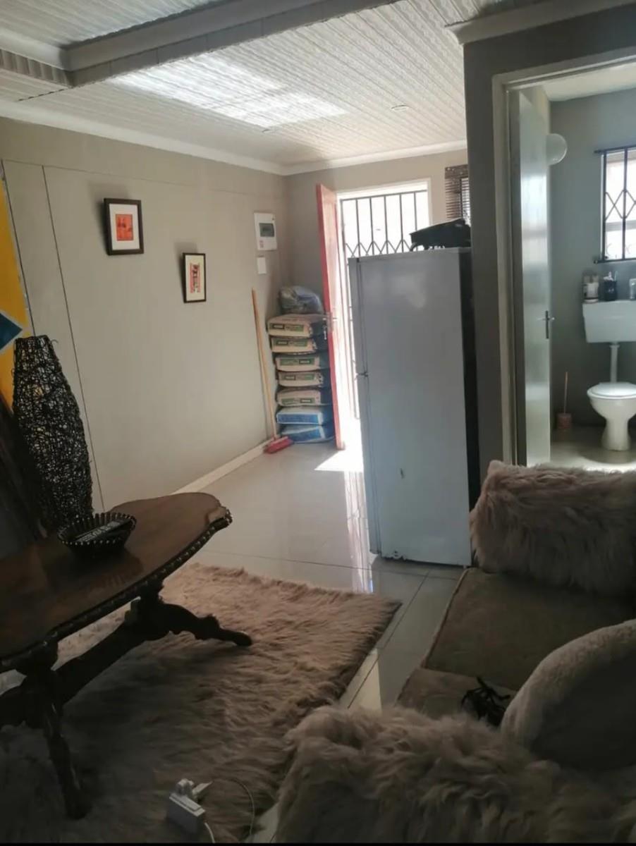 House For Sale in Forest Village, Eersterivier