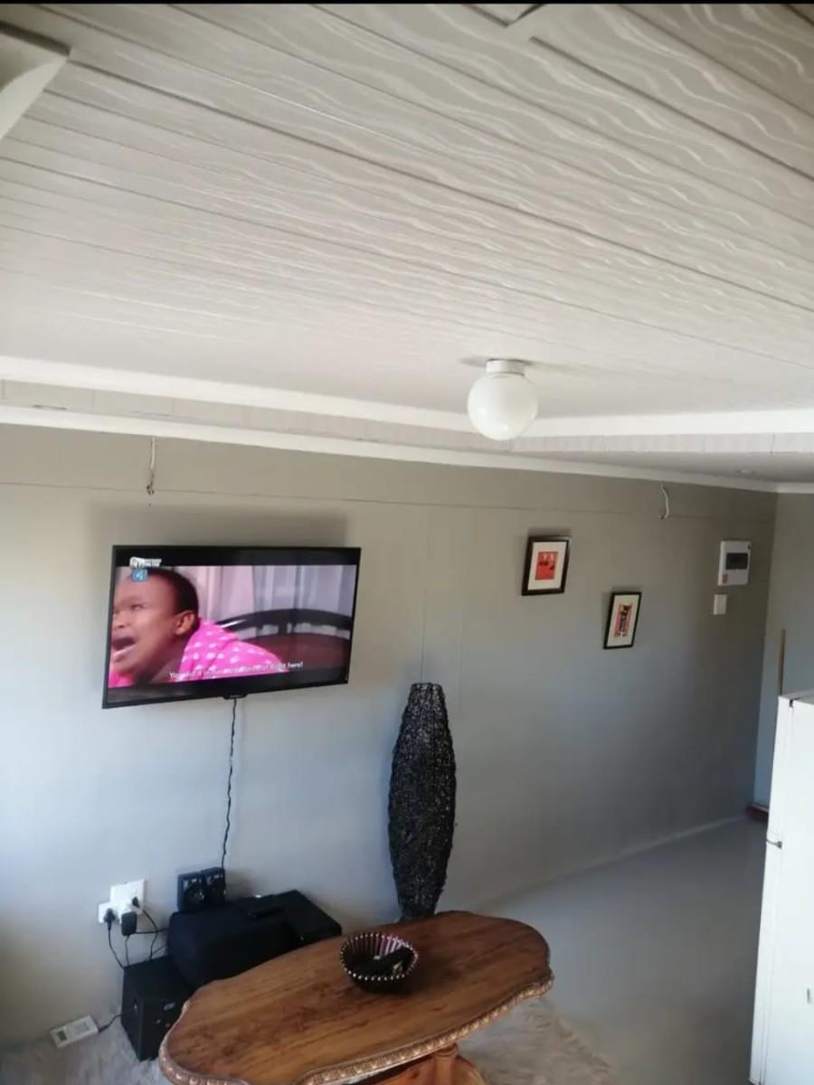 House For Sale in Forest Village, Eersterivier