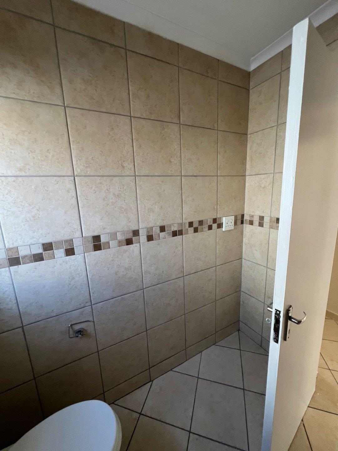 House For Sale in Bloubosrand, Randburg