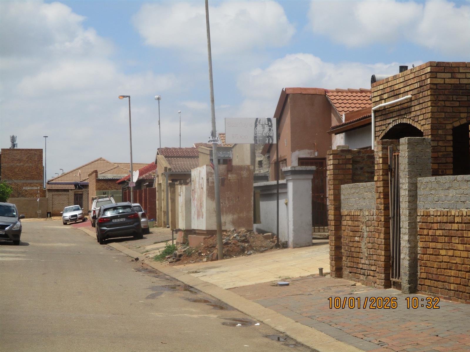 House For Sale in Hospital View, Tembisa