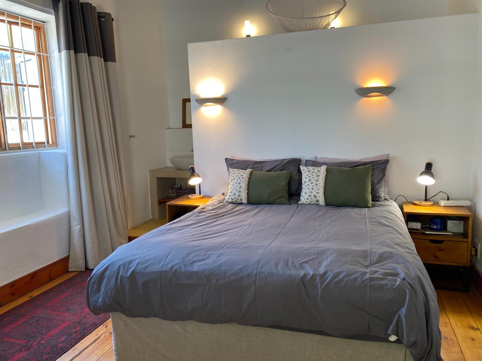 A Church Street Heritage Residence with Guest Flatlet and Pool 4