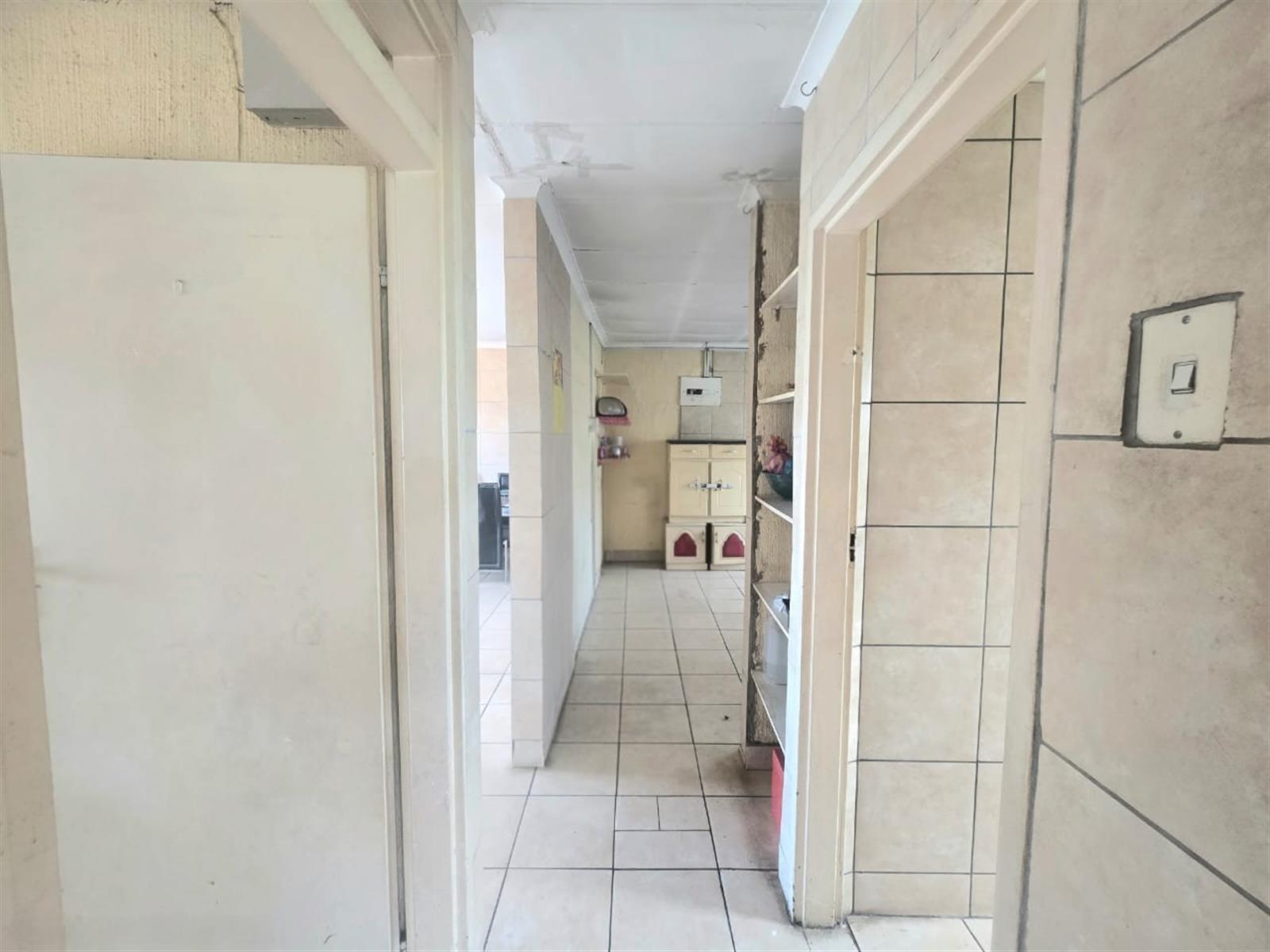 Apartment For Sale in Newlands West, Durban, KwaZulu Natal