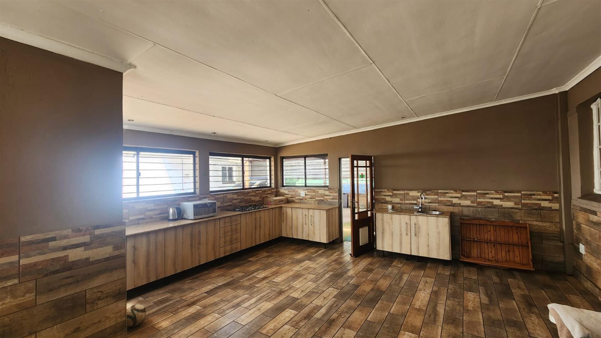 House For Sale in Brenthurst, Brakpan