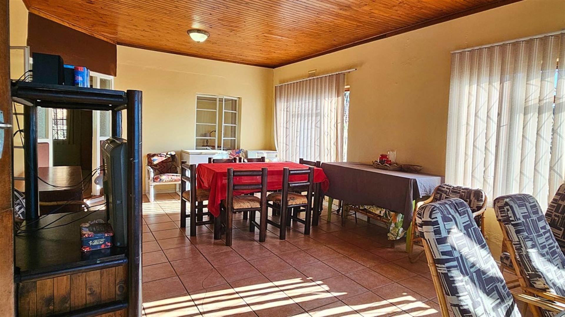 House with SEA VIEWS For Sale in Margate, KwaZulu Natal
