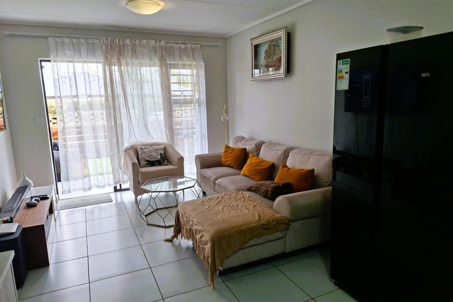 Modern Ground-Floor 3 Bedroom Apartment in Greenkloof Eco Estate - Option of Reduced Transfer Costs