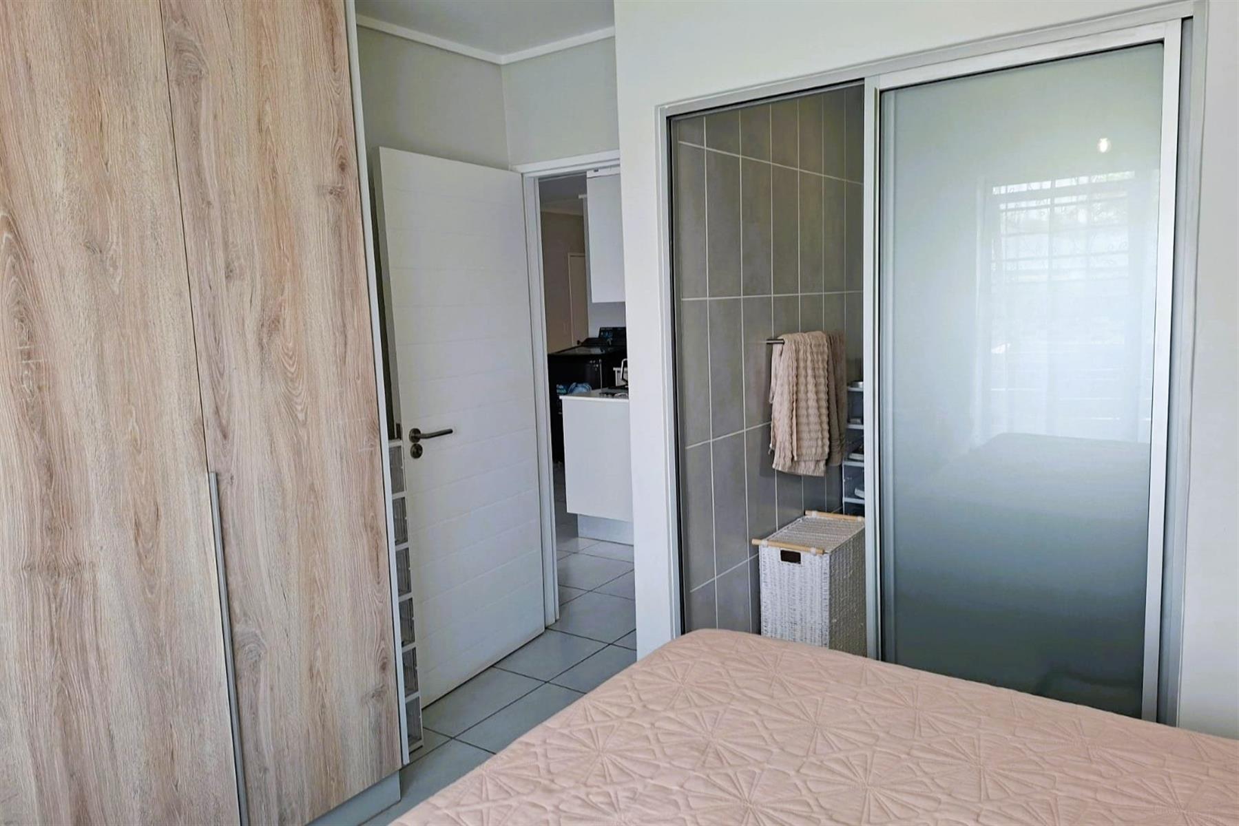 Modern Ground-Floor 3 Bedroom Apartment in Greenkloof Eco Estate - Option of Reduced Transfer Costs