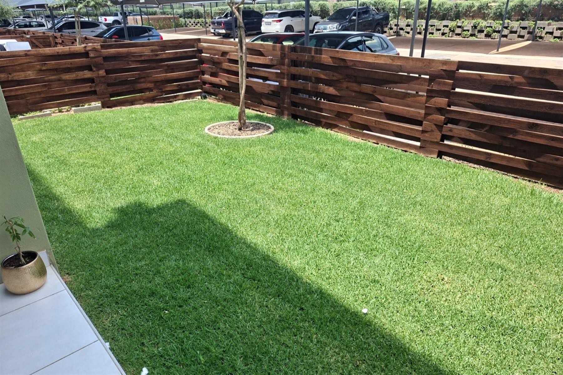 Modern Ground-Floor 3 Bedroom Apartment in Greenkloof Eco Estate - Option of Reduced Transfer Costs