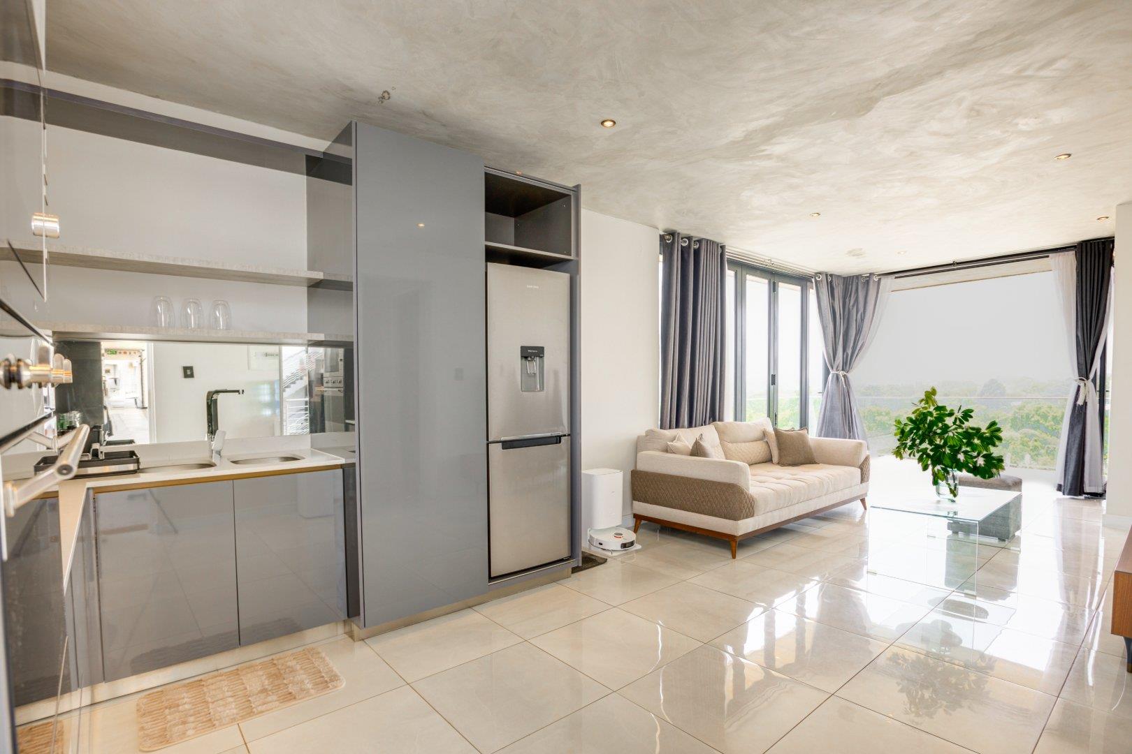 Penthouse Apartment For Sale in Houghton Estate, Johannesburg