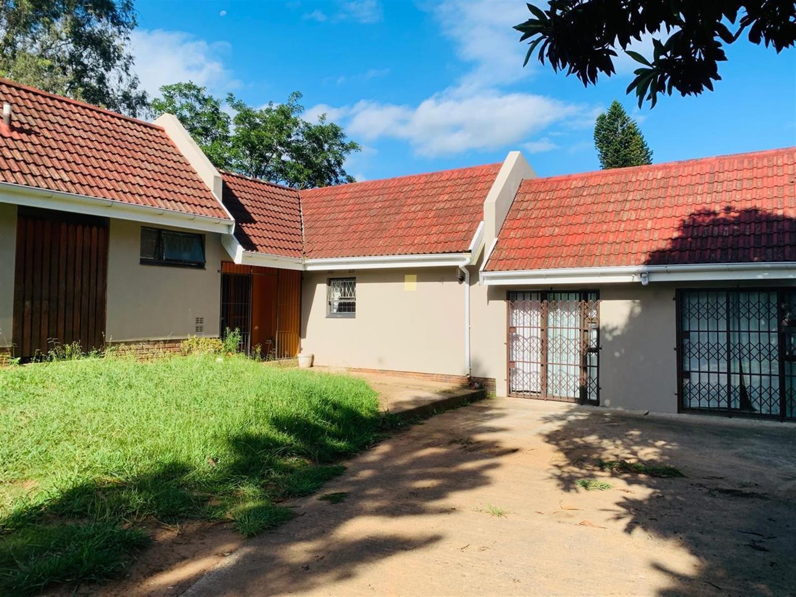 Property To LET Butterworth