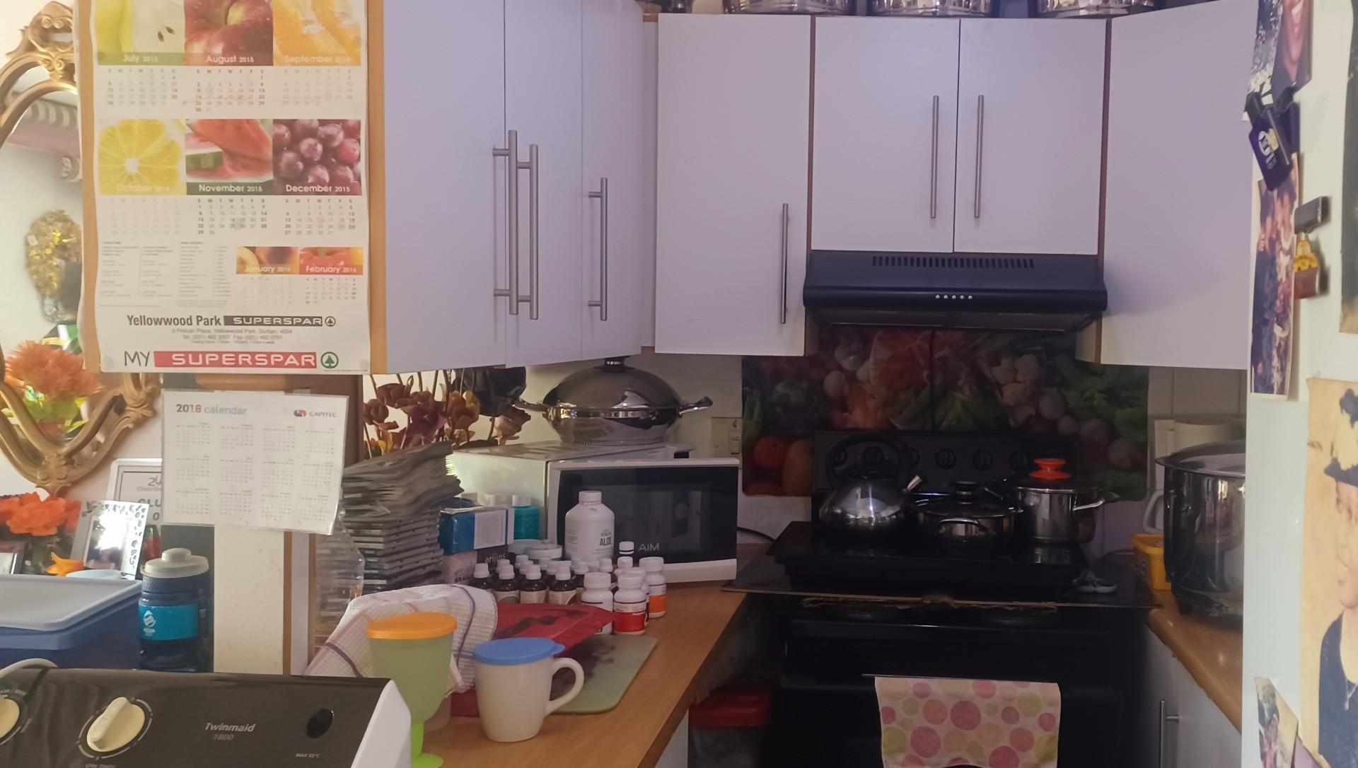 2 Bed 1 Bath ground floor apartment for sale in woodhaven park in durban