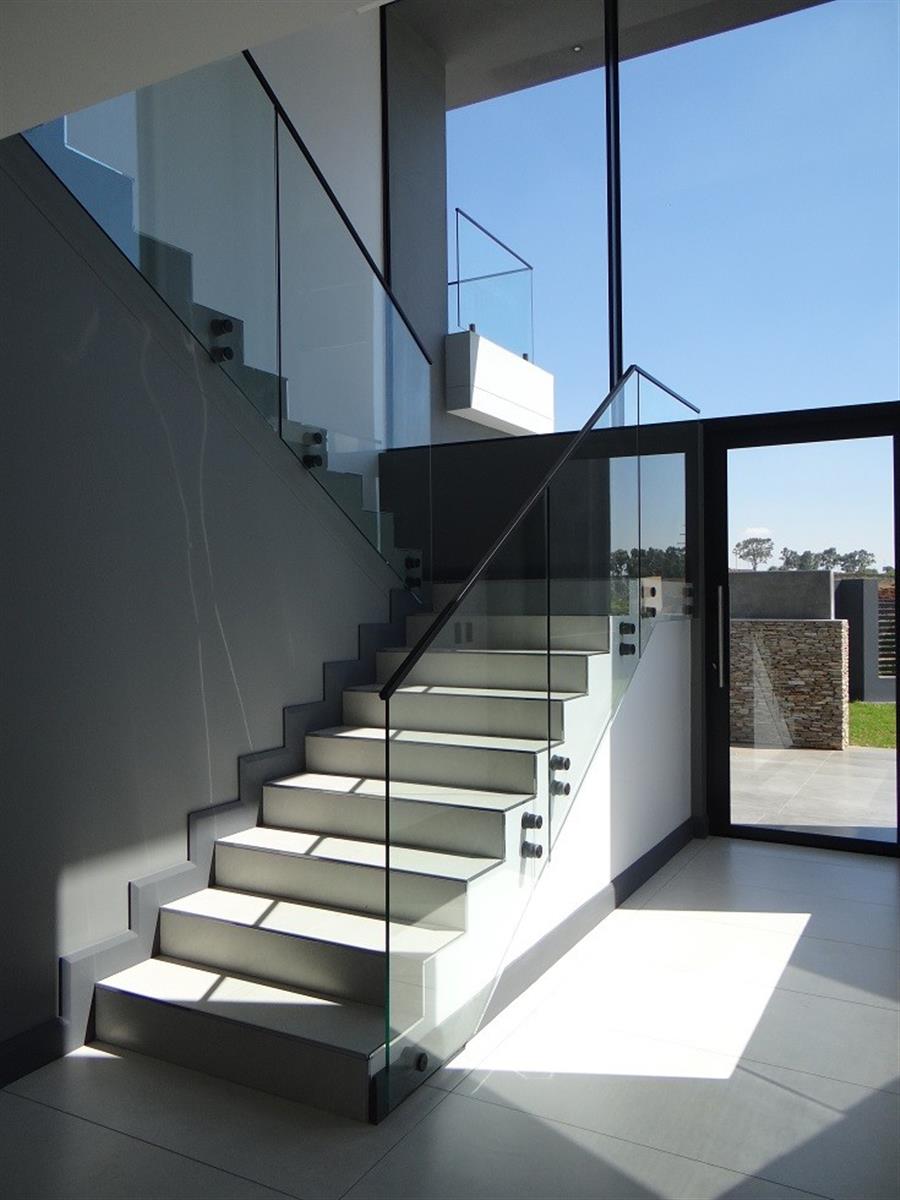 5 Bedroom House For Sale in Fountainbrook Estate, Midstream Estate, Centurion
